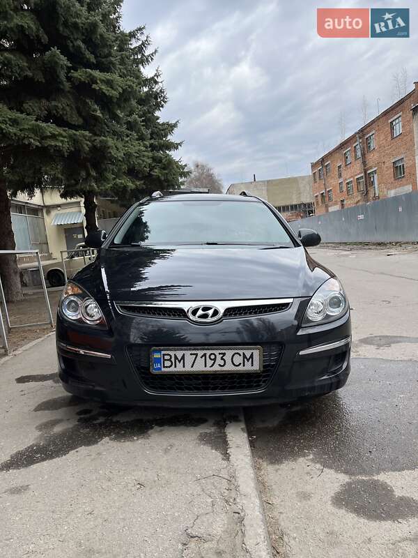 Универсал Hyundai i30 2009 в Сумах