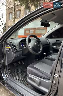 Универсал Hyundai i30 2009 в Сумах