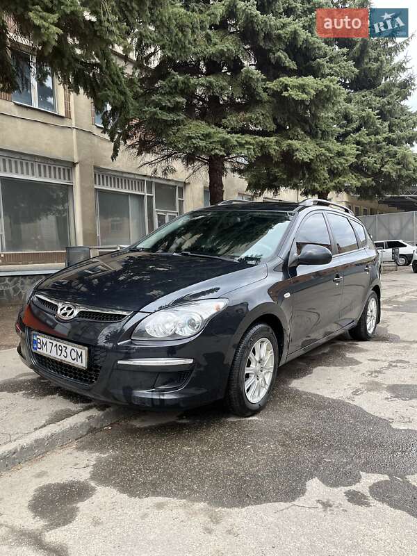 Універсал Hyundai i30 2009 в Сумах