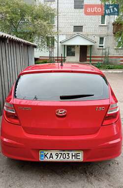 Хэтчбек Hyundai i30 2009 в Иванкове