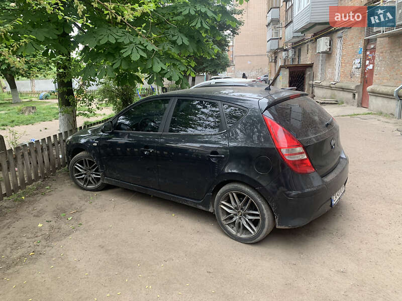 Hyundai i30 2010