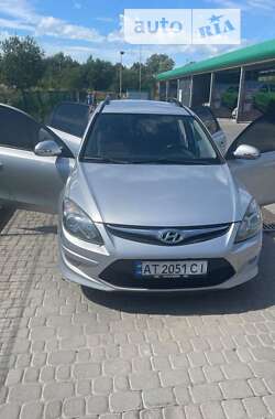 Универсал Hyundai i30 2012 в Бориславе