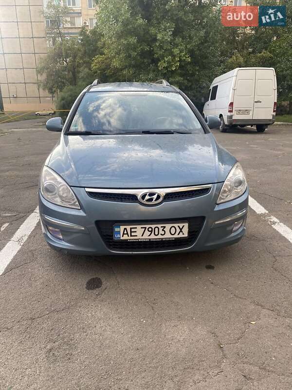 Универсал Hyundai i30 2008 в Кривом Роге