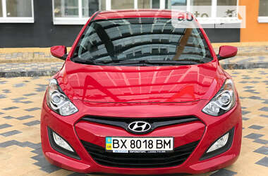 Хэтчбек Hyundai i30 2013 в 