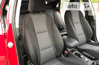 Хэтчбек Hyundai i30 2013 в 