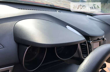 Хэтчбек Hyundai i30 2013 в 