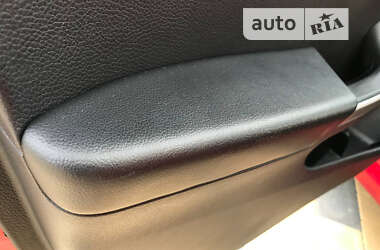 Хэтчбек Hyundai i30 2013 в 