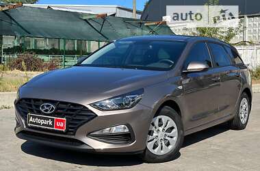 Универсал Hyundai i30 2022 в Киеве