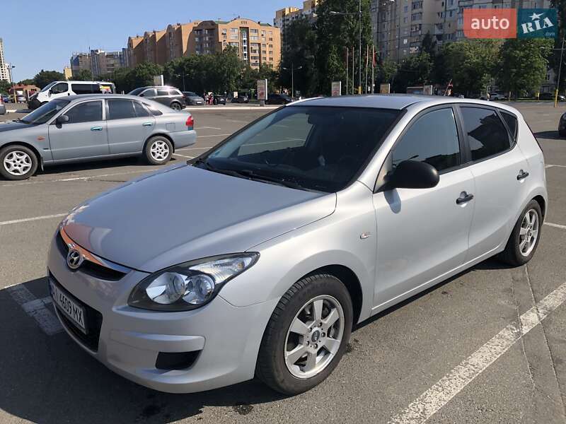 Hyundai i30 2009
