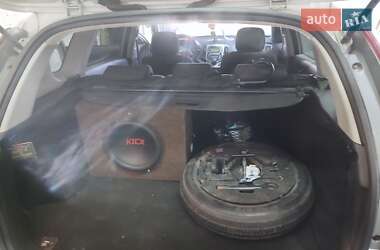 Универсал Hyundai i30 2010 в Днепре