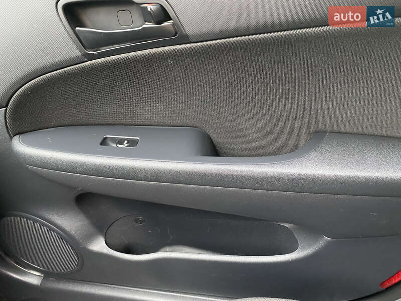 Универсал Hyundai i30 2009 в Одессе фото 12 Универсал Hyundai i30 2009 в Одессе