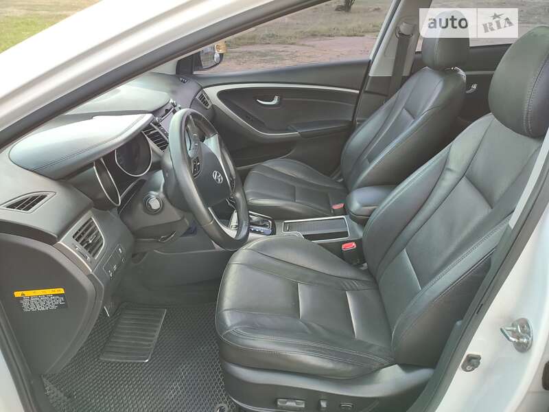 Хэтчбек Hyundai i30 2012 в Одессе фото 17 Хэтчбек Hyundai i30 2012 в Одессе