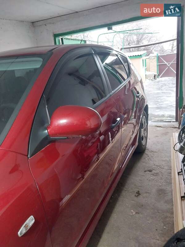 Хэтчбек Hyundai i30 2011 в Харькове