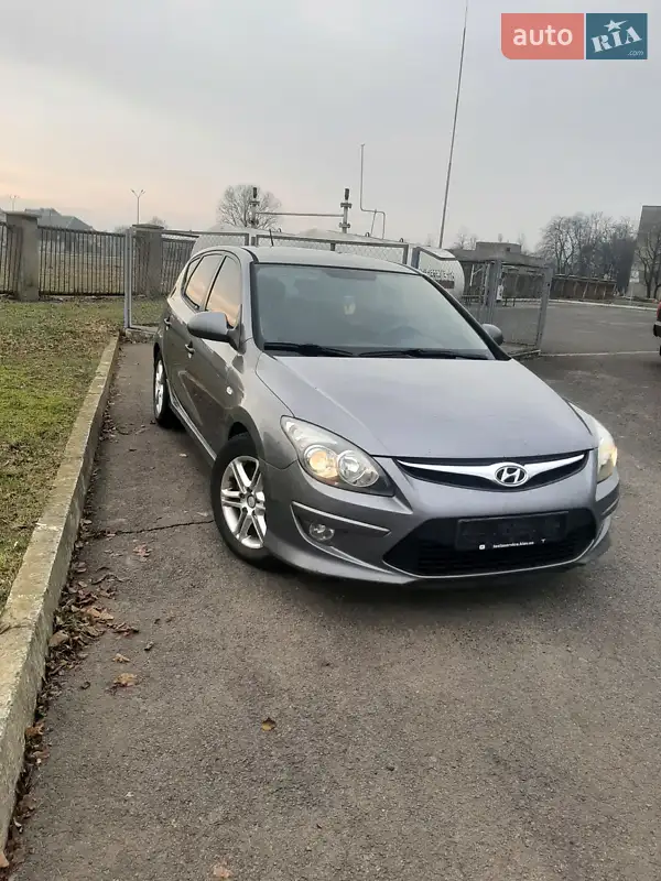Hyundai i30