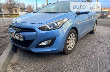 Хэтчбек Hyundai i30 2012 в Черкассах