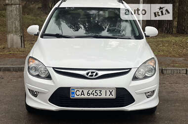 Универсал Hyundai i30 2011 в Черкассах