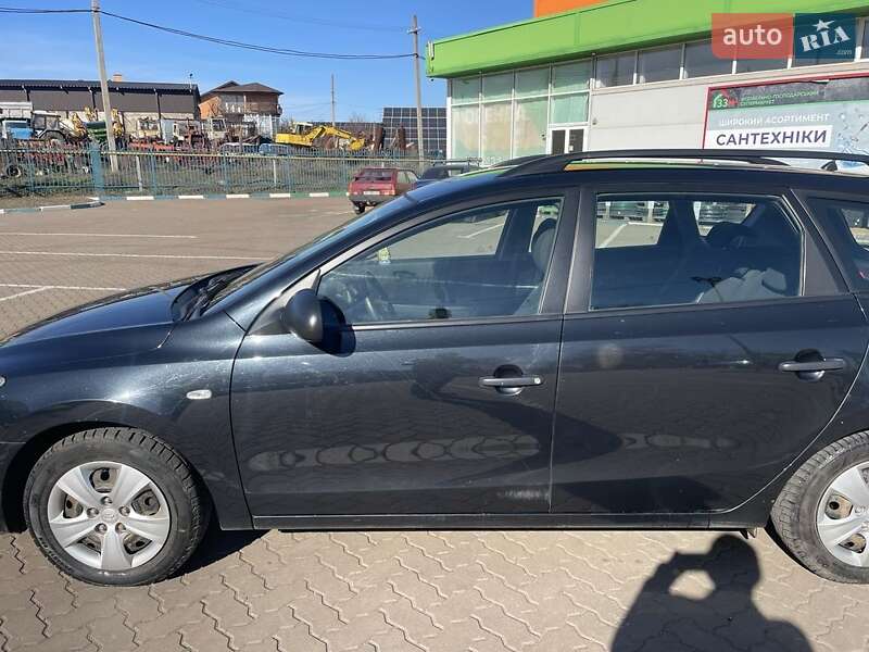 Универсал Hyundai i30 2009 в Кривом Роге