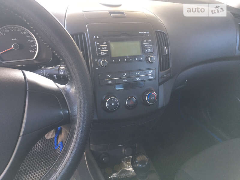 Хетчбек Hyundai i30 2008 в Кореці