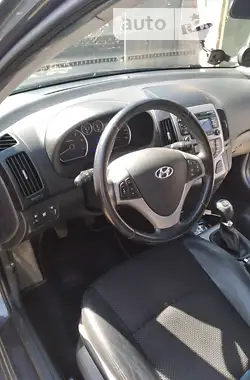 Hyundai i30 2011