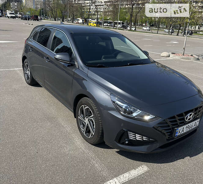 Хэтчбек Hyundai i30 2021 в Киеве