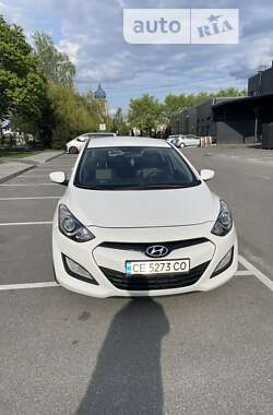 Универсал Hyundai i30 2013 в Киеве