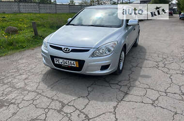 Хэтчбек Hyundai i30 2007 в Луцке