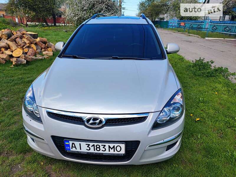 Универсал Hyundai i30 2009 в Переяславе