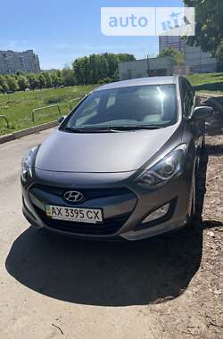 Хэтчбек Hyundai i30 2012 в Харькове