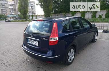 Універсал Hyundai i30 2008 в Сумах