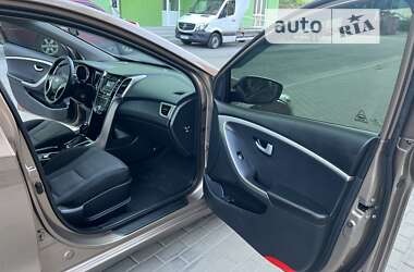 Хэтчбек Hyundai i30 2012 в Киеве