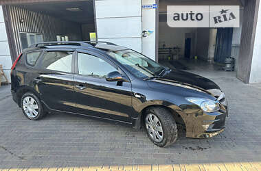 Универсал Hyundai i30 2012 в Нежине