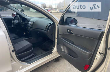 Универсал Hyundai i30 2011 в Киеве