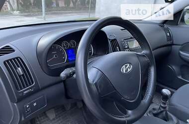 Хэтчбек Hyundai i30 2008 в Львове