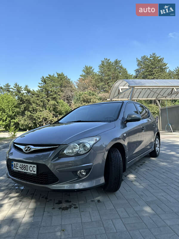 Hyundai i30 2011