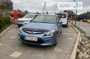 Универсал Hyundai i30 2011 в Ивано-Франковске