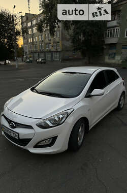 Хэтчбек Hyundai i30 2013 в Одессе