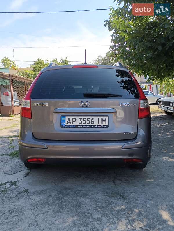 Универсал Hyundai i30 2012 в Запорожье