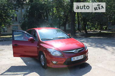 Хэтчбек Hyundai i30 2011 в Николаеве