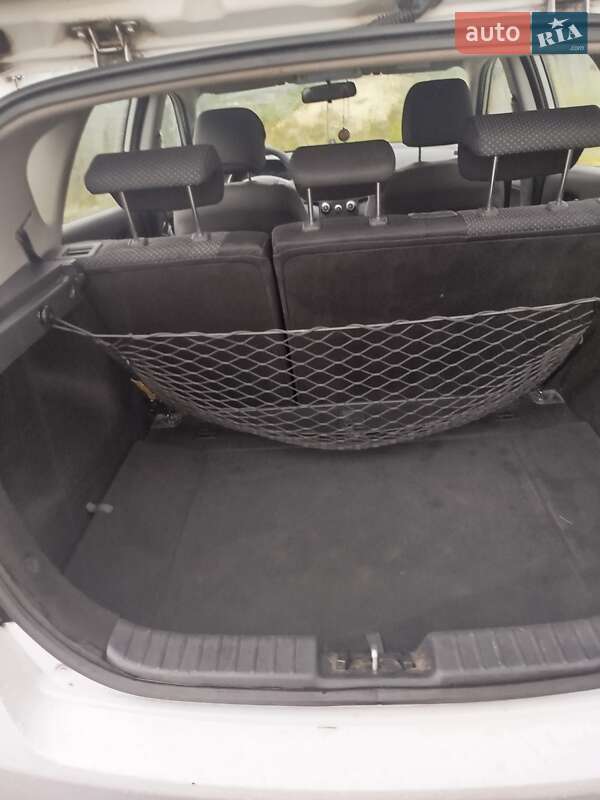 Хетчбек Hyundai i30 2010 в Тернополі