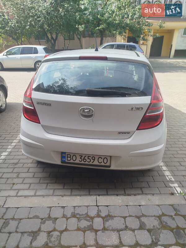 Хетчбек Hyundai i30 2010 в Тернополі