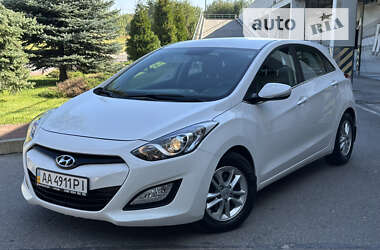 Хэтчбек Hyundai i30 2013 в Киеве