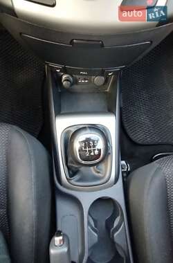 Хэтчбек Hyundai i30 2010 в 