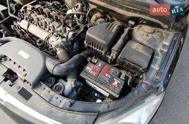 Хэтчбек Hyundai i30 2010 в 