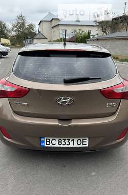 Хэтчбек Hyundai i30 2012 в Львове