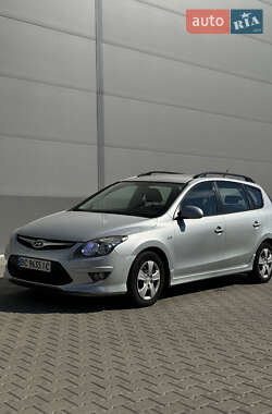 Універсал Hyundai i30 2010 в 