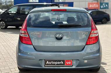 Хэтчбек Hyundai i30 2008 в Одессе