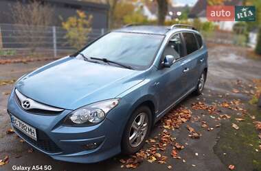 Універсал Hyundai i30 2010 в Золочеві