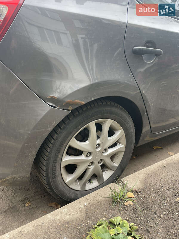 Хетчбек Hyundai i30 2007 в Малій Висці