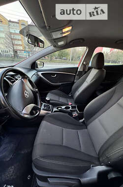 Хэтчбек Hyundai i30 2012 в Ивано-Франковске