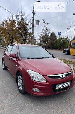 Хэтчбек Hyundai i30 2008 в Сумах